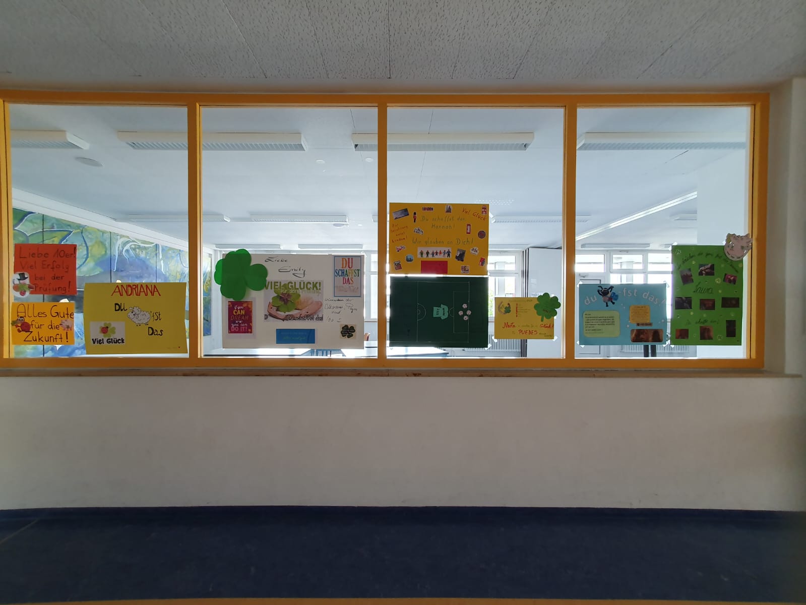 Abschlussprüfung Plakate